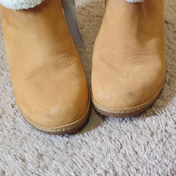 Timberland Faux Fur Heeled Boots - Picture 4 of 4